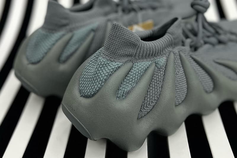 adidas YEEZY 450 最新配色「Stone Teal」率先曝光