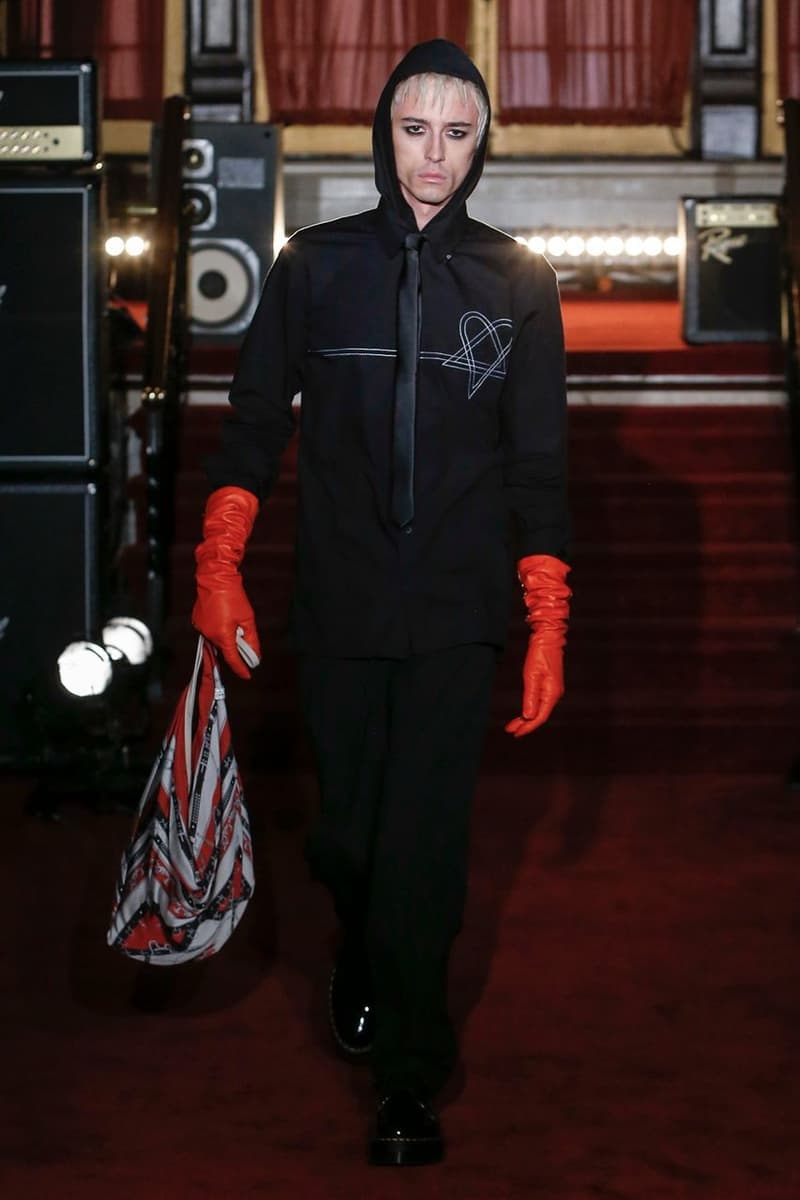 Midnight Studios 发布 2023 春夏系列「AND LOVE SAID NO」