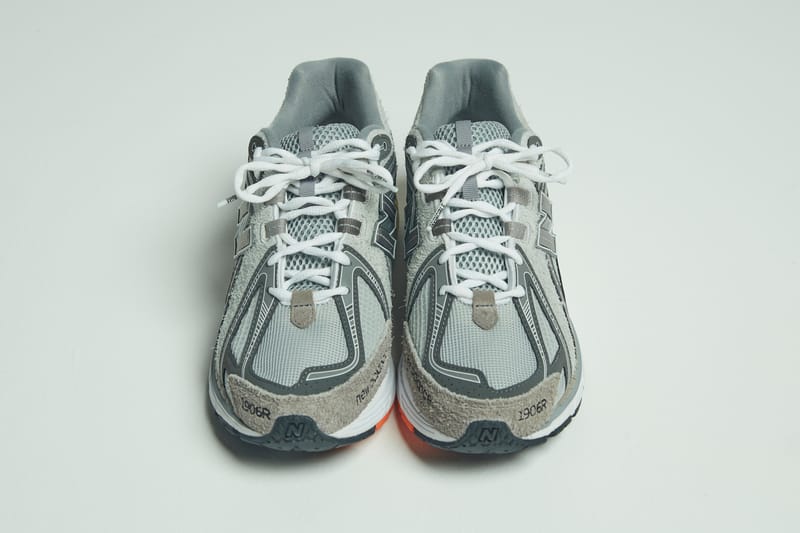 INVINCIBLE x N.HOOLYWOOD x New Balance 三方联名 1906R 正式登场