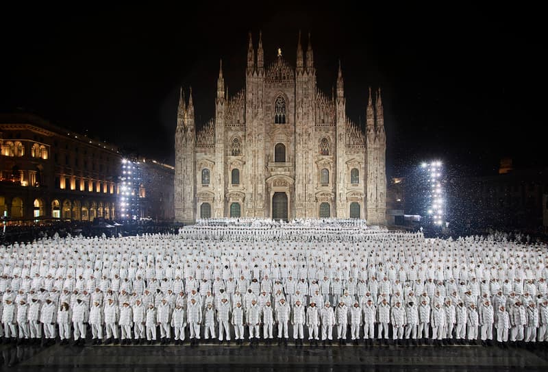 Moncler 70 周年慶典揭幕！700 名舞者、952 名模特齊聚米蘭時裝週