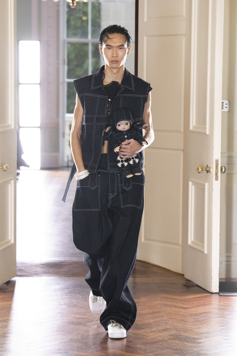 PRONOUNCE 于伦敦时装周发布 2023 春夏系列「漩涡」