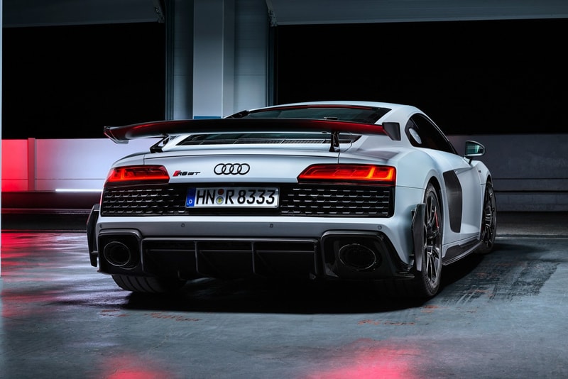 Audi 正式發表歷代最強悍 R8 車型 Coupé V10 GT RWD