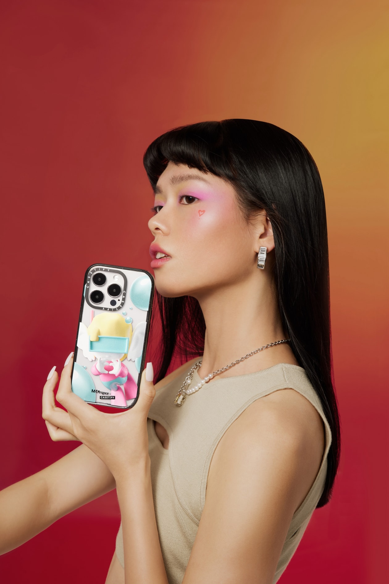 CASETiFY 携手潮玩 IP Marsper，构筑「爱与自我本色」的个性表达