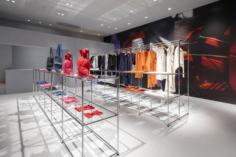 CFCL 于东京表参道开设全球首家旗舰店