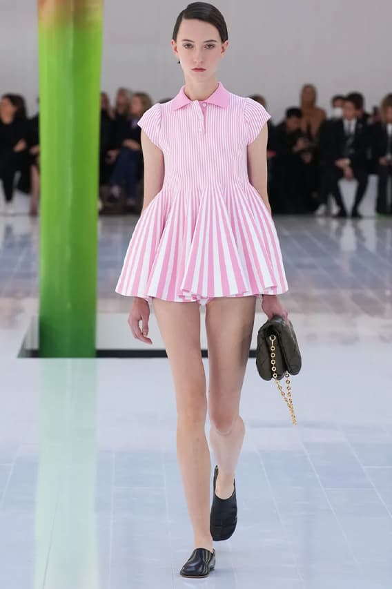LOEWE 2023 春夏系列時裝秀正式發佈