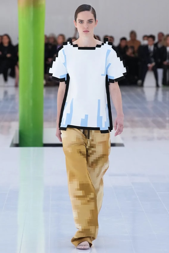 LOEWE 2023 春夏系列時裝秀正式發佈