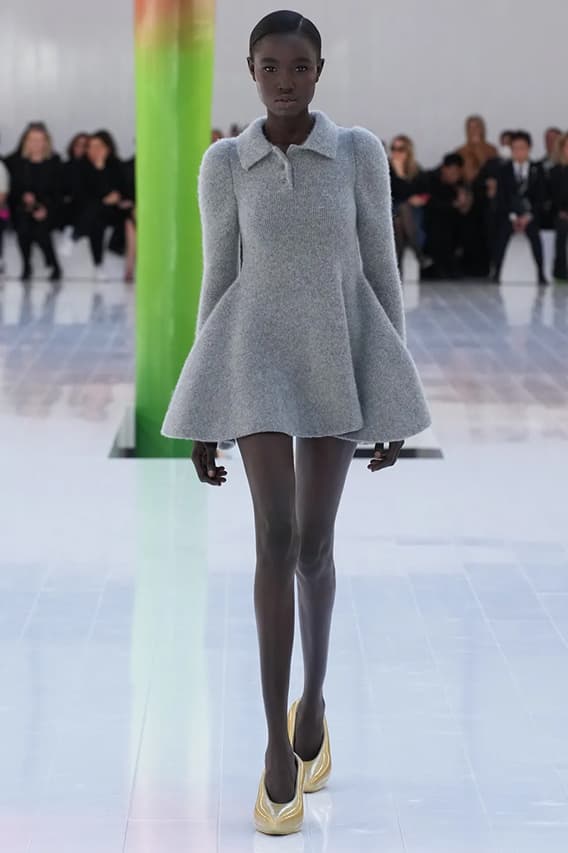 LOEWE 2023 春夏系列時裝秀正式發佈