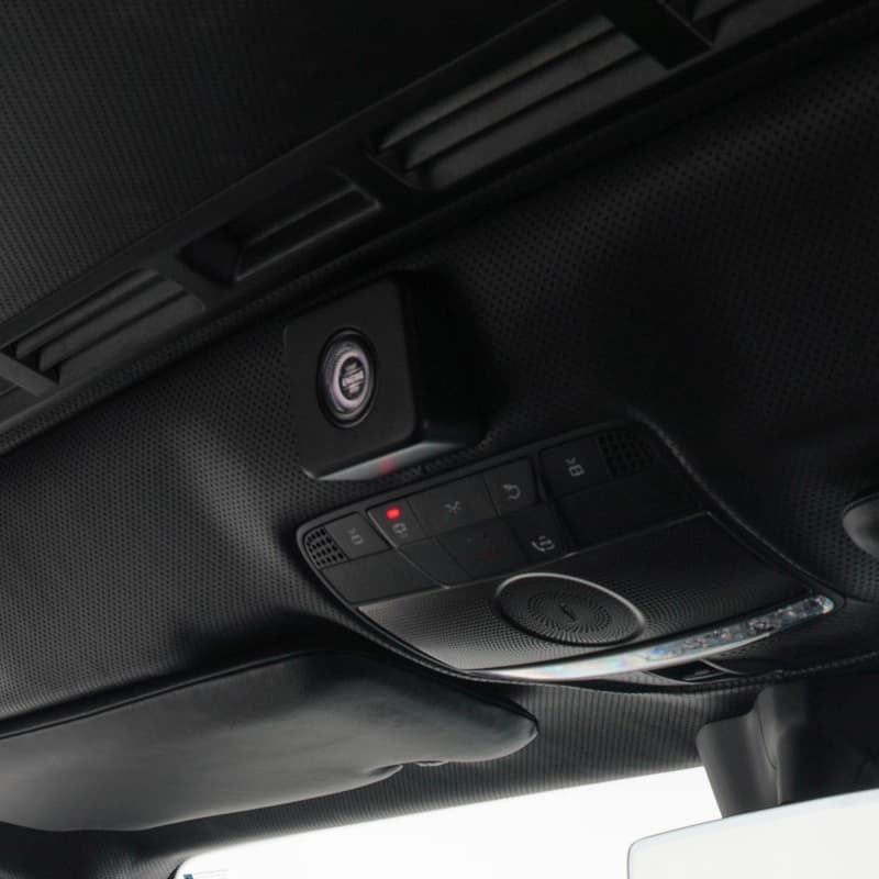 Mansory 打造 900 匹馬力 Mercedes-AMG G63 黑灰漸層樣式改裝車型