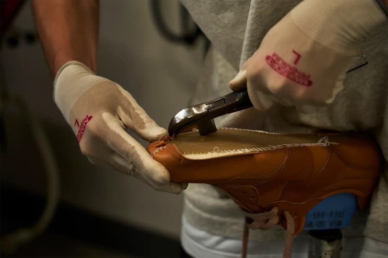 New Balance 327 推出日本製頂級栃木皮革別注款式