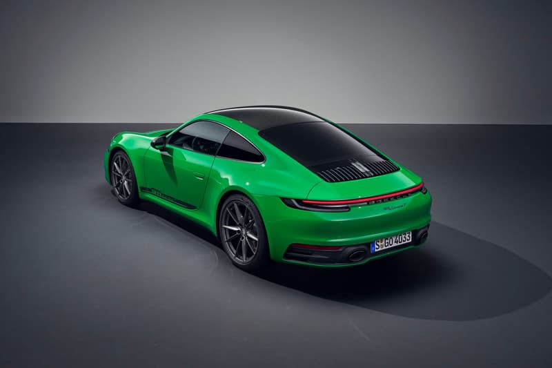 Porsche 正式發表全新輕量化車型 911 Carrera T