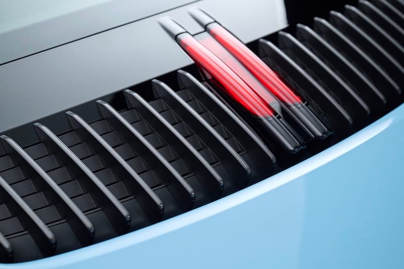 Porsche 正式發表全新輕量化車型 911 Carrera T