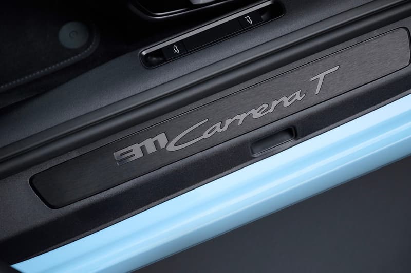 Porsche 正式發表全新輕量化車型 911 Carrera T