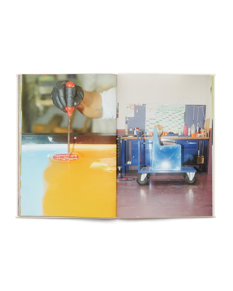 Bottega Veneta 携手意大利艺术家 Gaetano Pesce 发行限量书籍