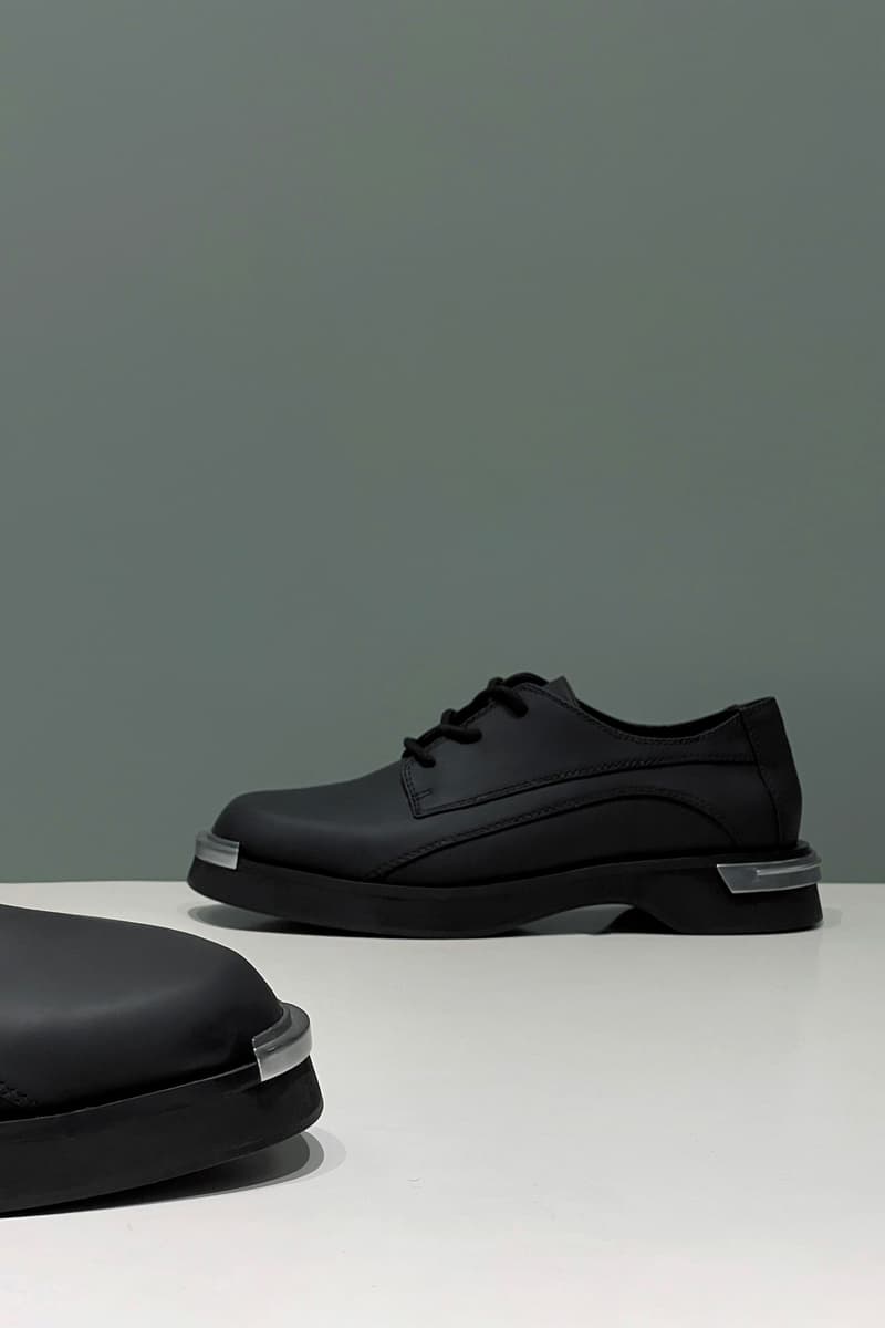 C2H4 推出全新 "Soliton"_Alpha 德比鞋