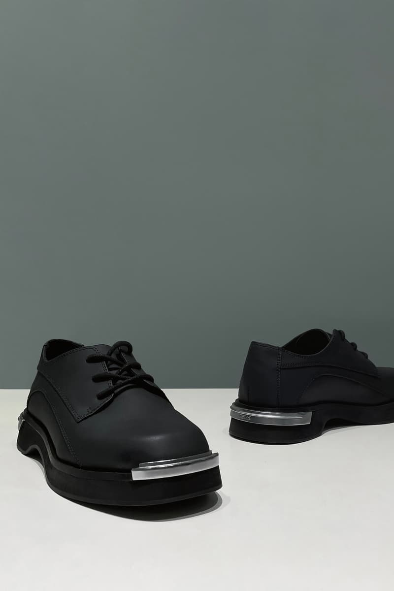 C2H4 推出全新 "Soliton"_Alpha 德比鞋