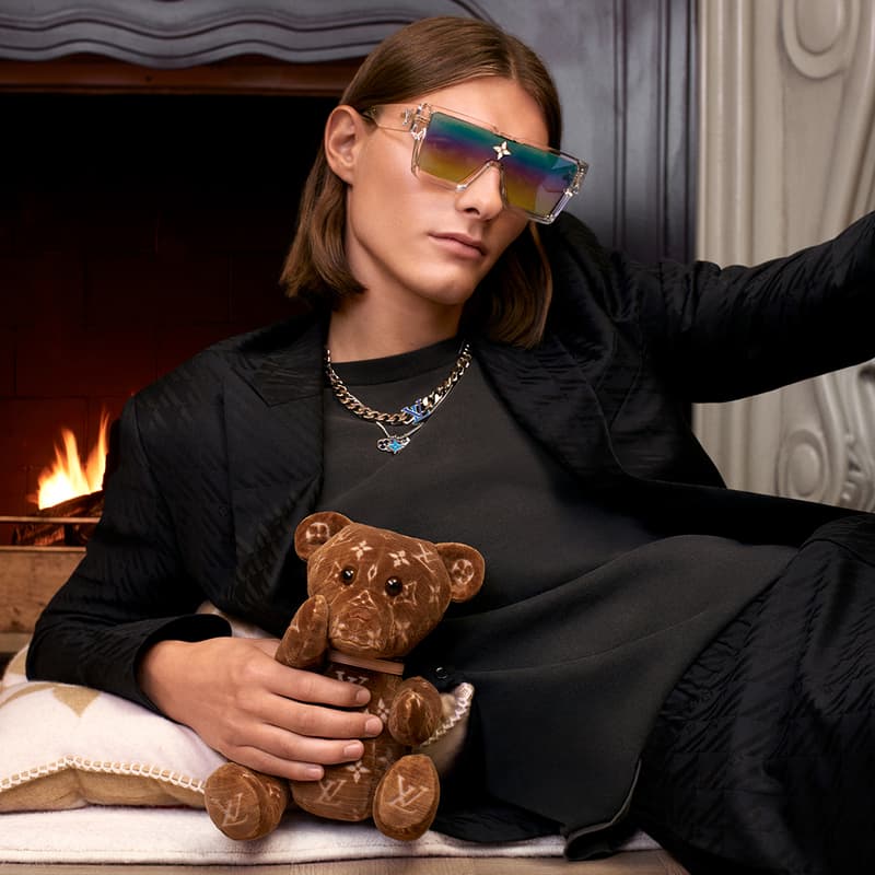 Louis Vuitton 发布 2022 全新假日特辑