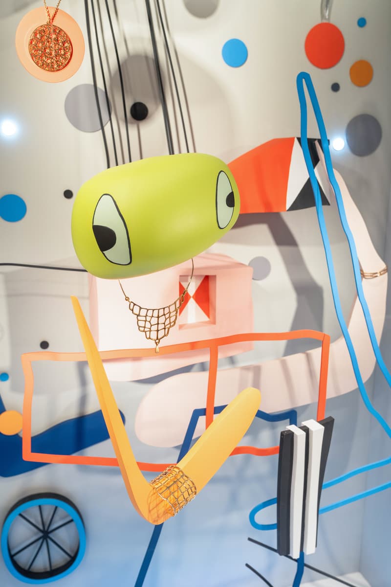 Hermès 携手艺术家 Peteris Lidaka 打造爱马仕之家冬季主题橱窗