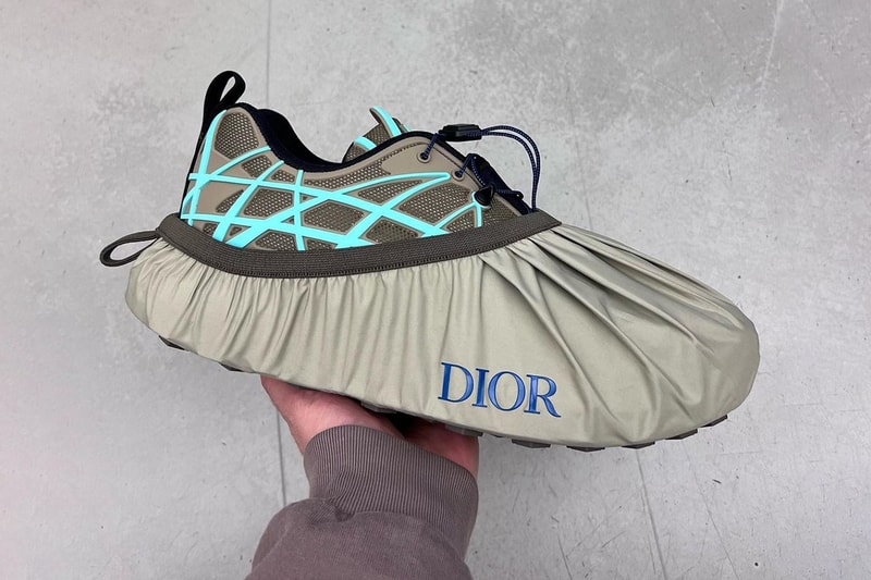 率先近賞 Dior 全新運動鞋款 B31 搭配防水防污鞋套