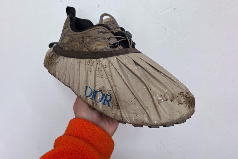 率先近賞 Dior 全新運動鞋款 B31 搭配防水防污鞋套