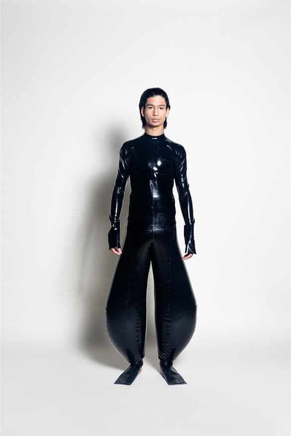 設計師 Harikrishnan 正式發佈 2023 春夏充氣乳膠系列