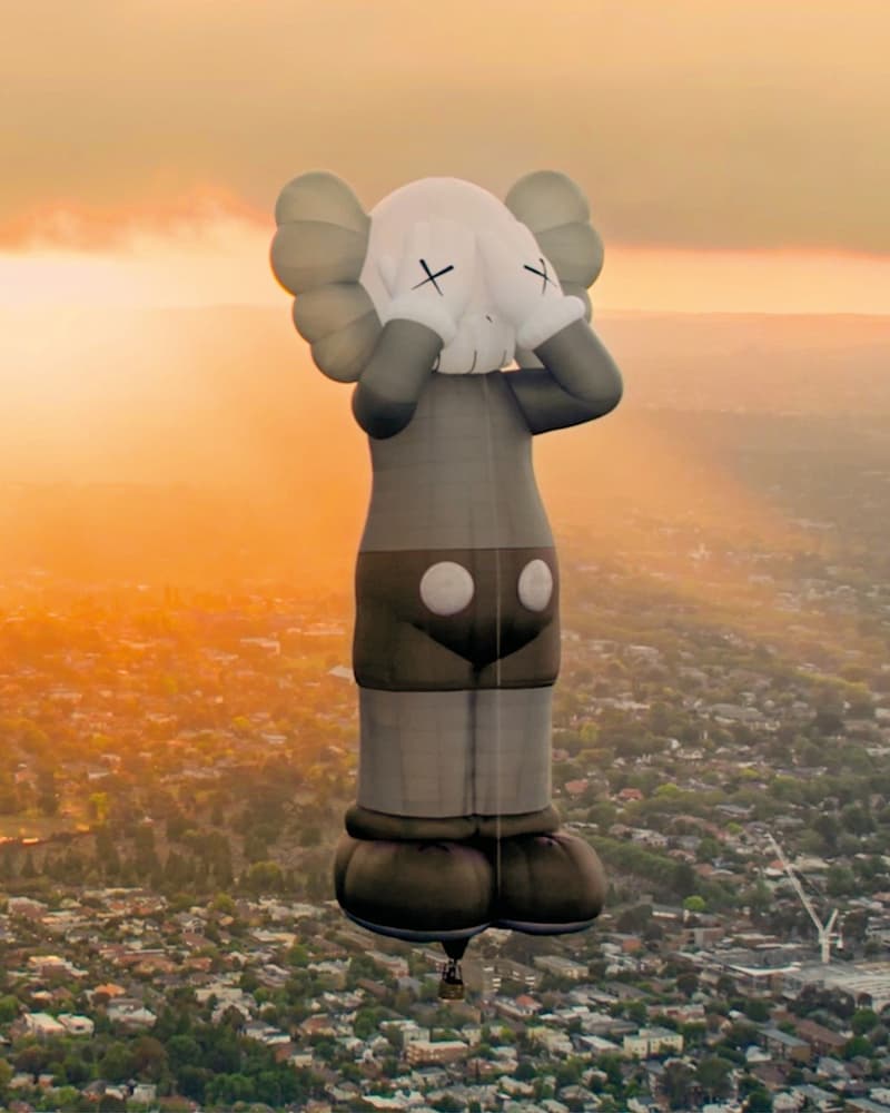 「KAWS:HOLIDAY」第九站打造 COMPANION 巨型熱氣球正式登陸墨爾本