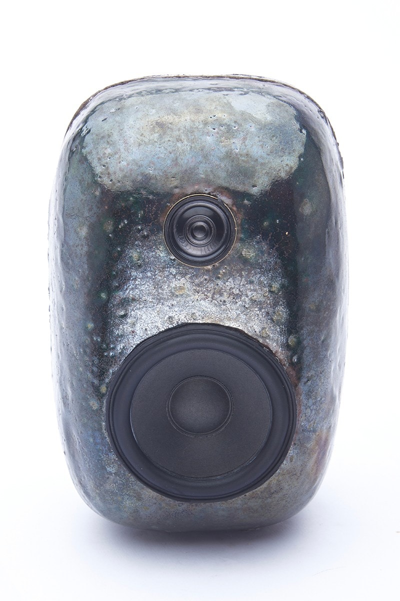 EDEN Power Corp 携手 MYCOAUDIO 推出 Mycelium Mushroom 扬声器