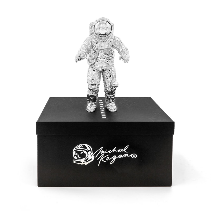 Michael Kagan x Billionaire Boys Club 全新「宇航员」限定雕塑即将登陆 TX 淮海