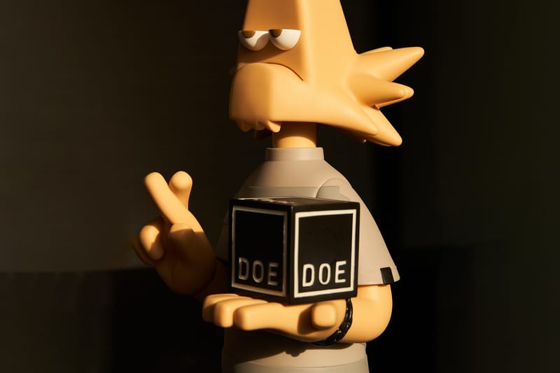 独家近赏 Michael Lau x DOE 全新联名 Salvator Michael DOE 玩偶