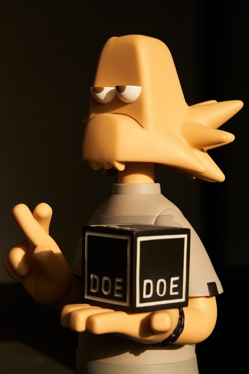 独家近赏 Michael Lau x DOE 全新联名 Salvator Michael DOE 玩偶