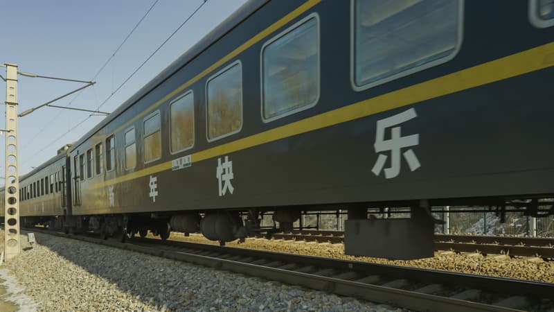  BOTTEGA VENETA 开启新年列车企划