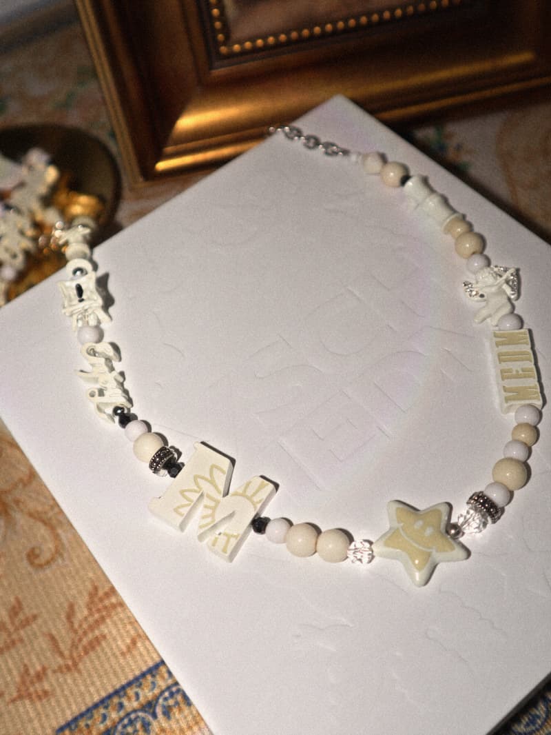 VSCH 携手 MEDM 推出联名「The Angel Star」项链