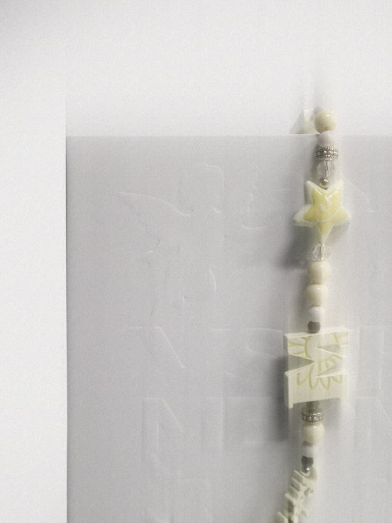 VSCH 携手 MEDM 推出联名「The Angel Star」项链