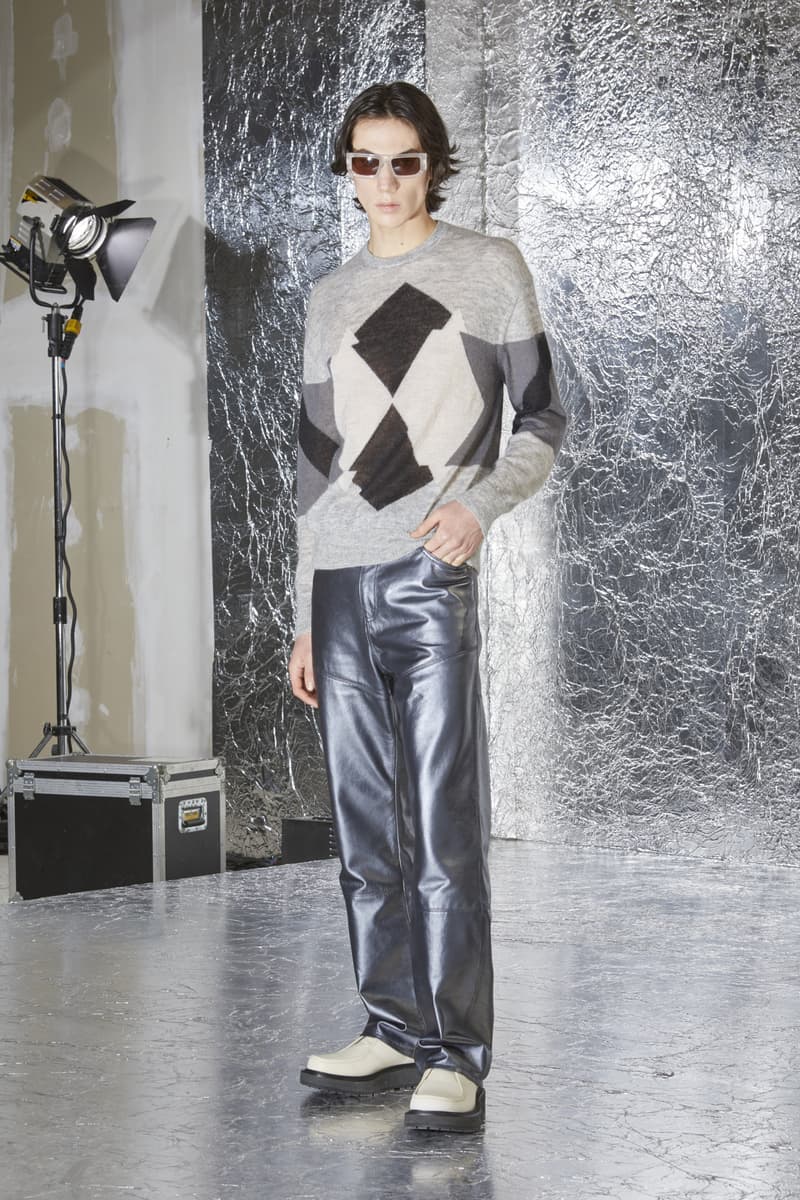 NEIL BARRETT 发布全新 2023 秋冬系列