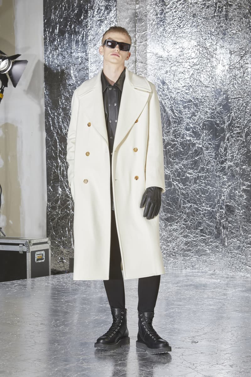 NEIL BARRETT 发布全新 2023 秋冬系列