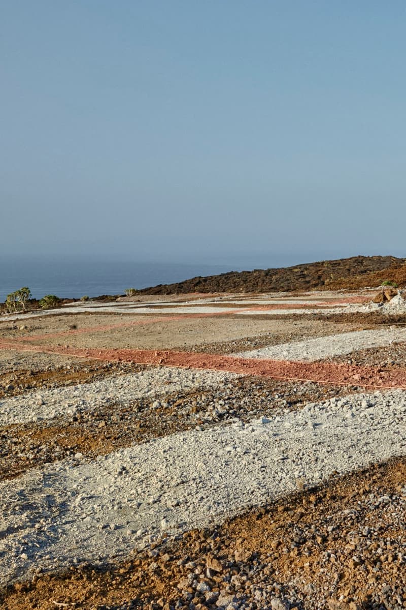 Burberry 全新「經典格紋造型」地景藝術正式登陸南非、加那利群島