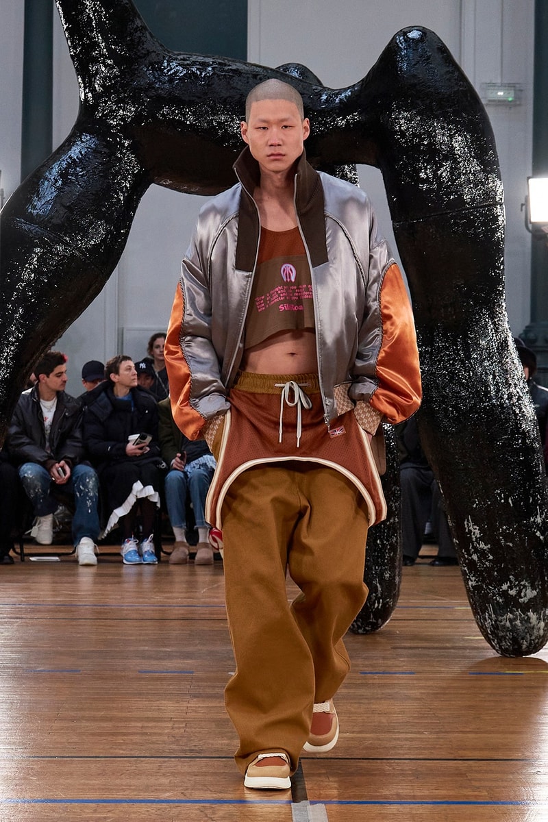 「當運動精神融入 Y2K 美學」Hypebeast 獨家直擊 NAMESAKE 2023 秋冬系列大秀