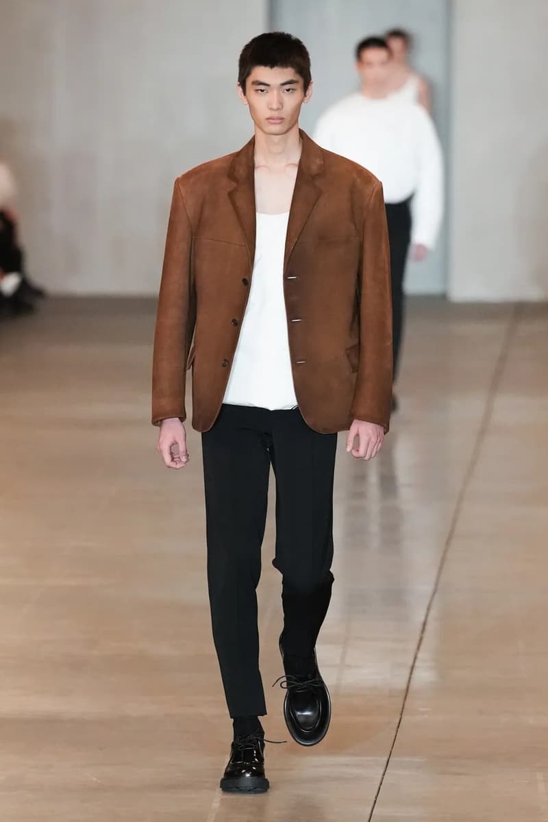 Prada 2023 秋冬男裝時裝大秀 《LET'S TALK ABOUT CLOTHES》正式登場