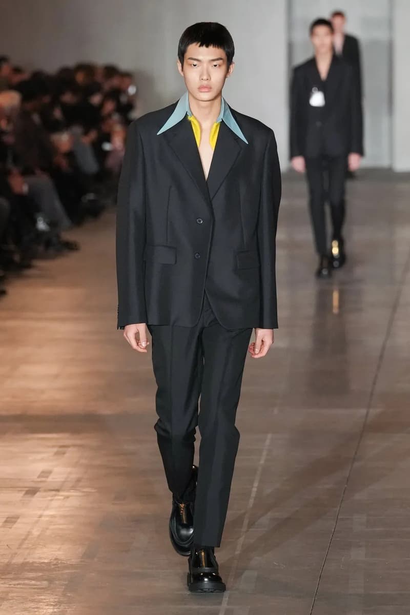 Prada 2023 秋冬男裝時裝大秀 《LET'S TALK ABOUT CLOTHES》正式登場