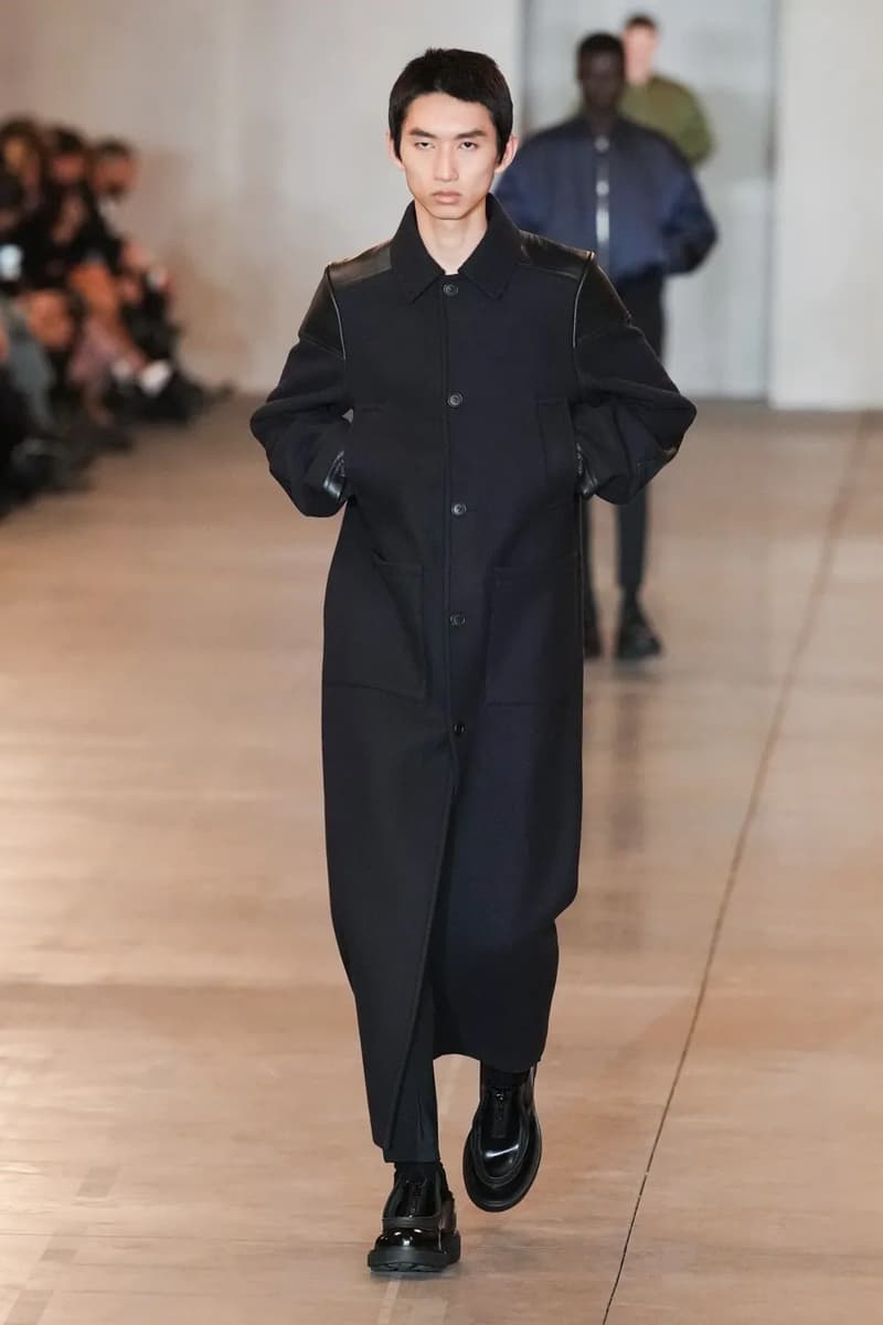 Prada 2023 秋冬男裝時裝大秀 《LET'S TALK ABOUT CLOTHES》正式登場