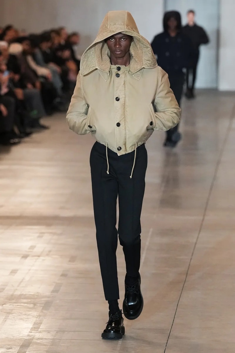 Prada 2023 秋冬男裝時裝大秀 《LET'S TALK ABOUT CLOTHES》正式登場