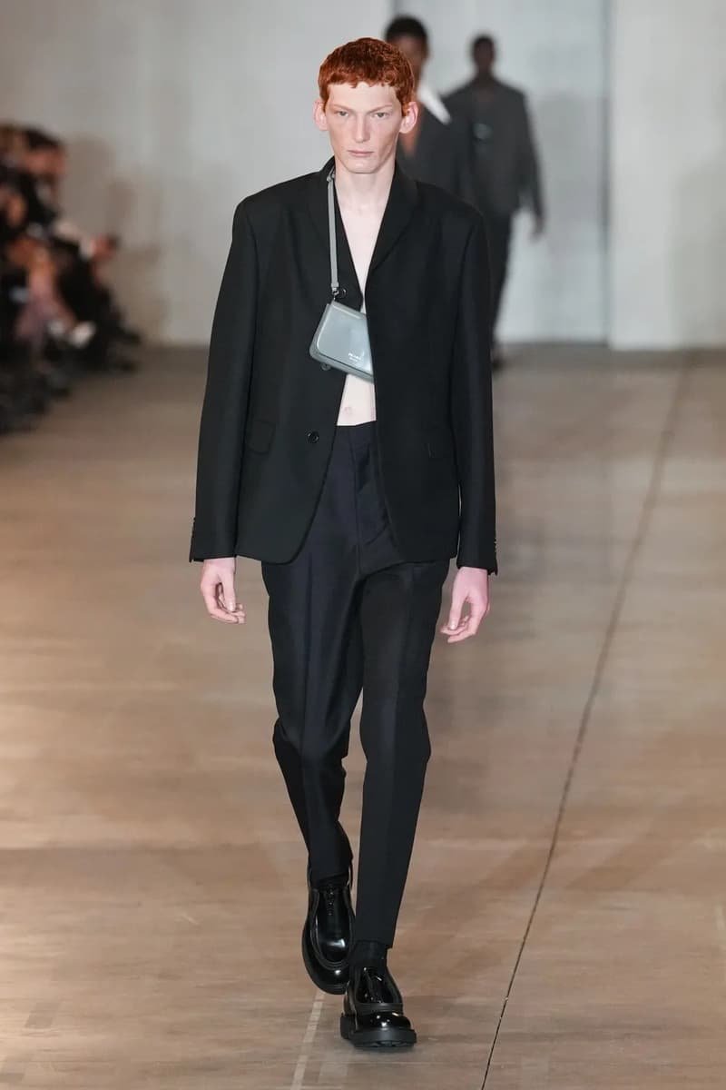 Prada 2023 秋冬男裝時裝大秀 《LET'S TALK ABOUT CLOTHES》正式登場