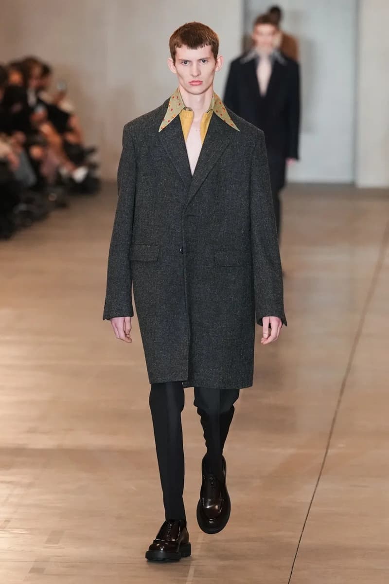 Prada 2023 秋冬男裝時裝大秀 《LET'S TALK ABOUT CLOTHES》正式登場