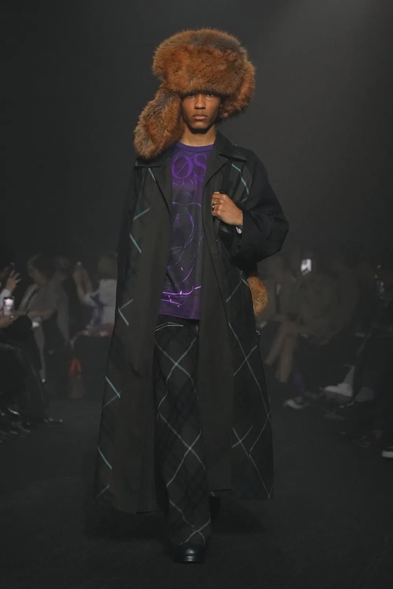 Daniel Lee 執掌 Burberry ⾸個 2023 秋冬時裝系列大秀正式登場