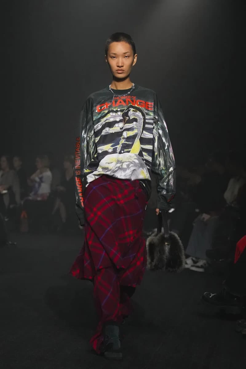 Daniel Lee 執掌 Burberry ⾸個 2023 秋冬時裝系列大秀正式登場