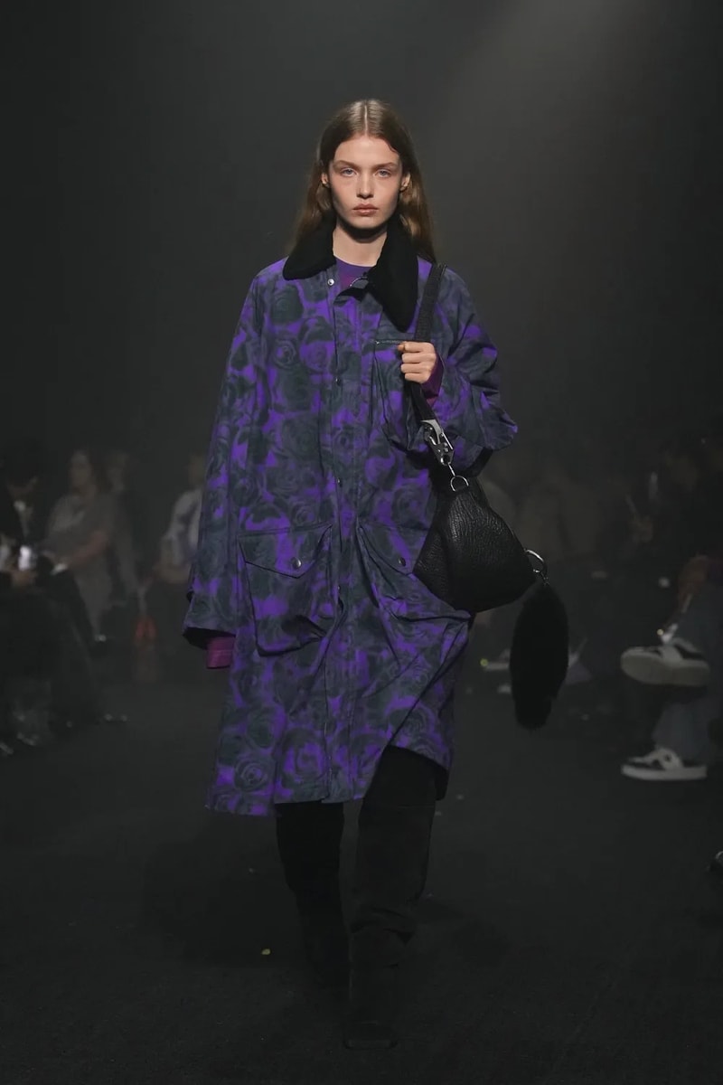 Daniel Lee 執掌 Burberry ⾸個 2023 秋冬時裝系列大秀正式登場