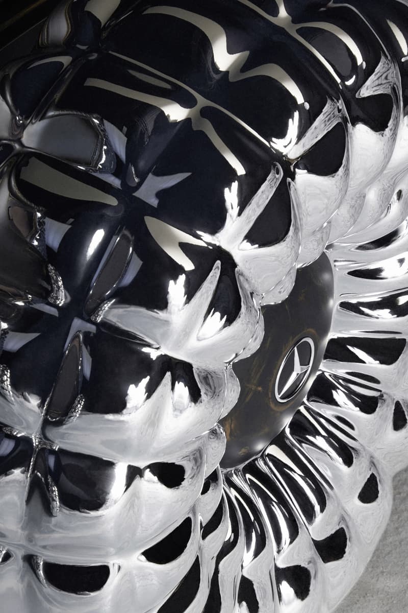 Moncler 携手 Mercedes-Benz 打造艺术品「PROJECT MONDO G」