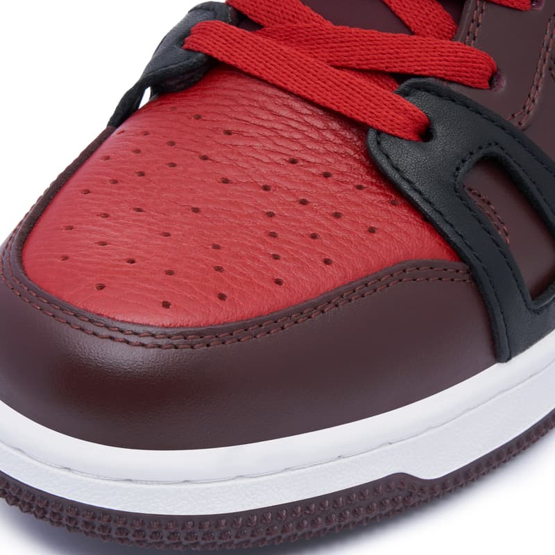 BAPE STA 93 HI 以全新配色设计回归