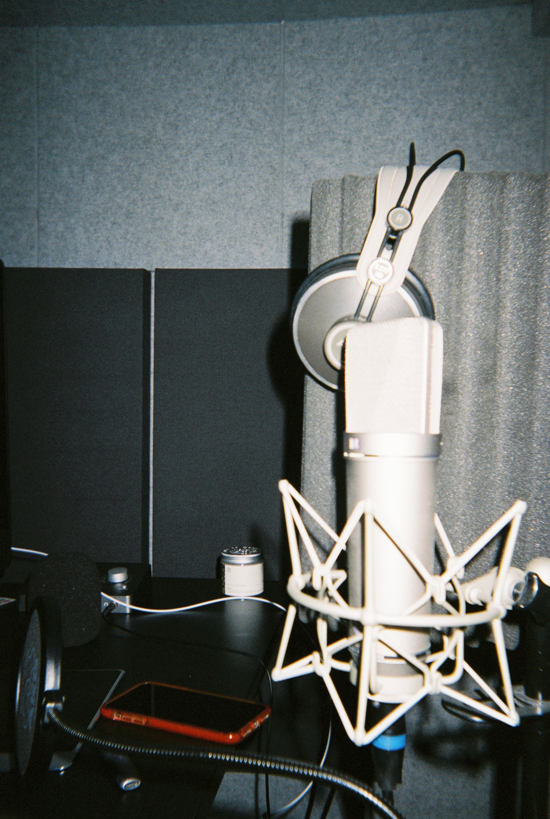 Through the Lens: 通过镜头一窥 Jony J 全新创意总监身份的工作点滴