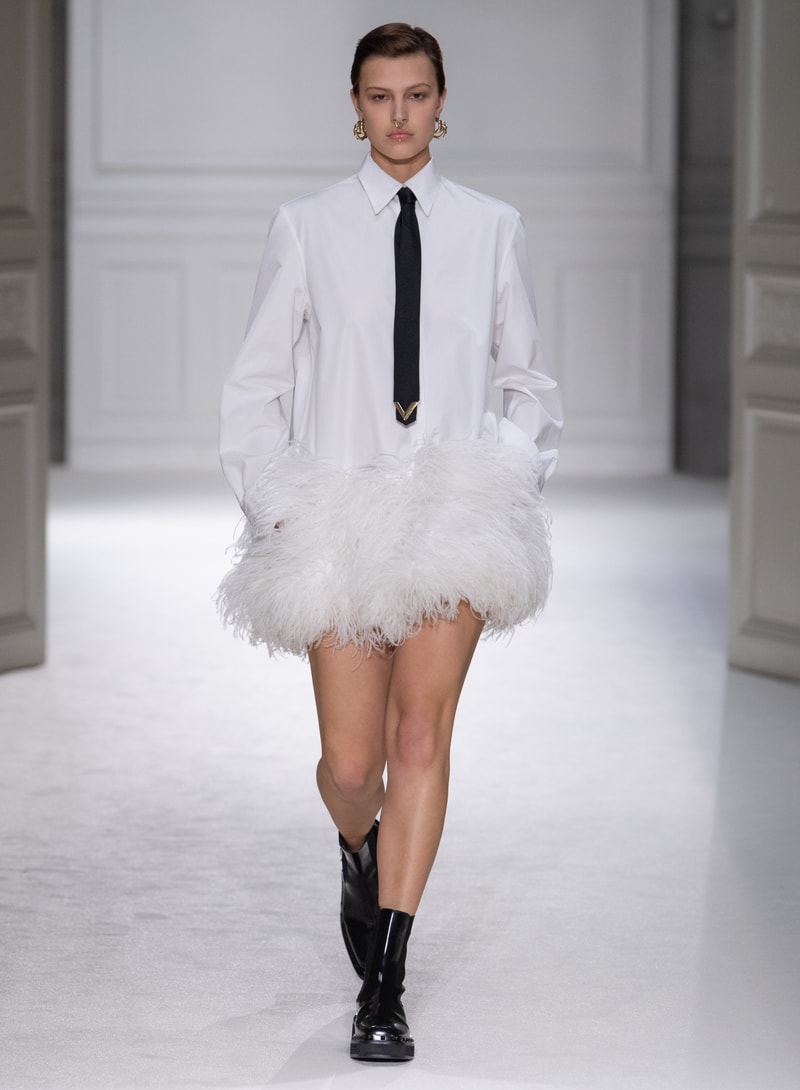 Valentino 正式发布全新 2023 秋冬系列