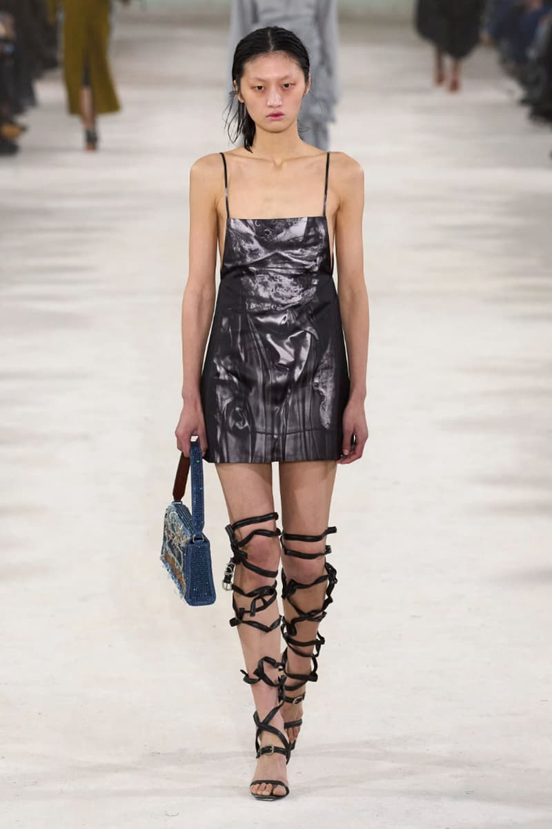 Y/Project 2023 秋冬系列大秀登場